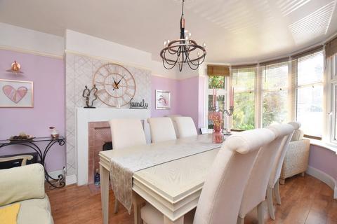3 bedroom semi-detached house for sale, High Road West, Felixstowe, Suffolk, IP11
