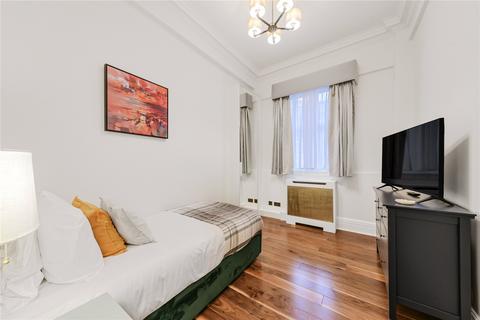 4 bedroom apartment to rent, Baker Street, London, NW1