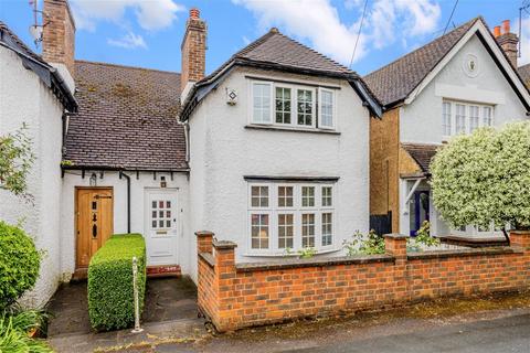 2 bedroom semi-detached house for sale, Amy Road, Oxted RH8