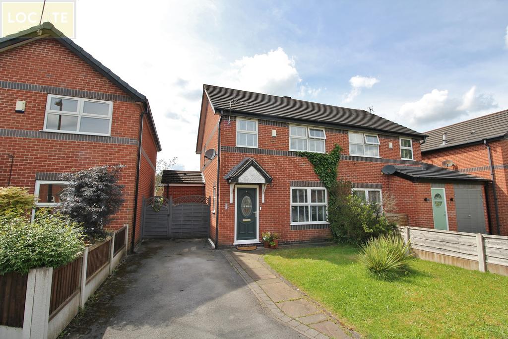 Walmsley Grove, Urmston 3 bed semidetached house for sale £375,000