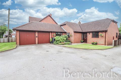 4 bedroom bungalow for sale, Grove Road, Tiptree, CO5