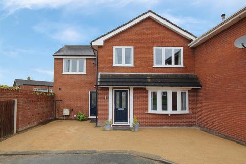 5 Hilltop, Barnton, Northwich, CW8 4JJ