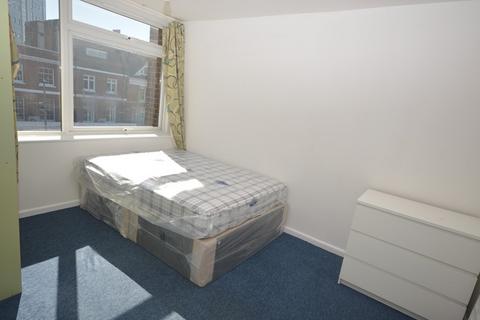 2 bedroom flat to rent, London Road, SOUTHAMPTON SO15