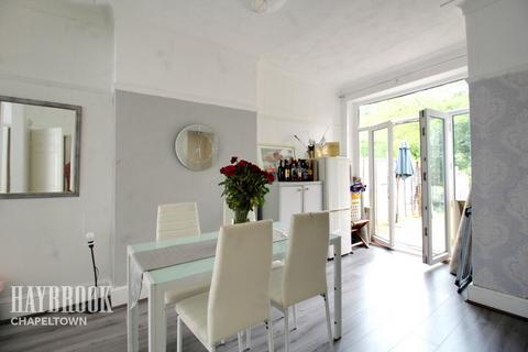 106 Vickers Road, Sheffield, S5 6WB