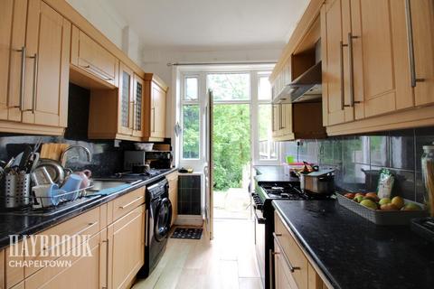 106 Vickers Road, Sheffield, S5 6WB