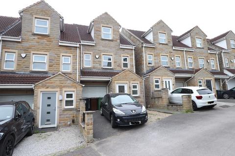 3 bedroom end of terrace house to rent, Clark Spring Court, Morley, Leeds, West Yorkshire, LS27
