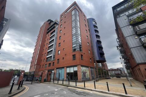 2 bedroom flat to rent, City Gate, Manchester, M15 4EB