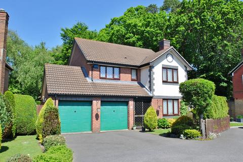 Stonecrop Close, Broadstone BH18