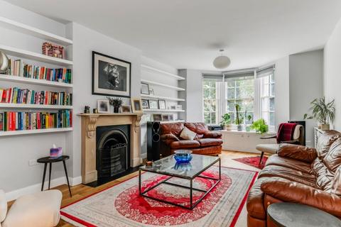 3 bedroom flat to rent, Sandringham Court, Maida Vale, W9