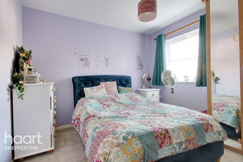 2 bedroom apartment for sale, Staines Road West, SUNBURY-ON-THAMES