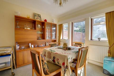 29 Donkin Hill, Caversham, Reading, RG4 5DG