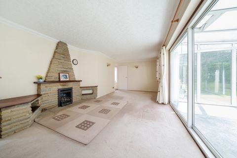 3 bedroom detached bungalow for sale, HORSELL