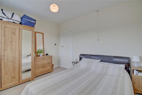 2 bedroom bungalow for sale, Haigh Wood Road, Cookridge, Leeds, West Yorkshire, LS16