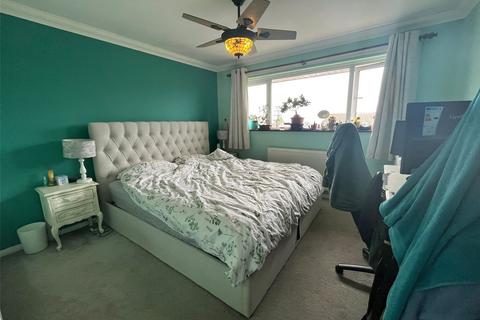 50 Mackenzie Way, Gravesend, DA12 5UB