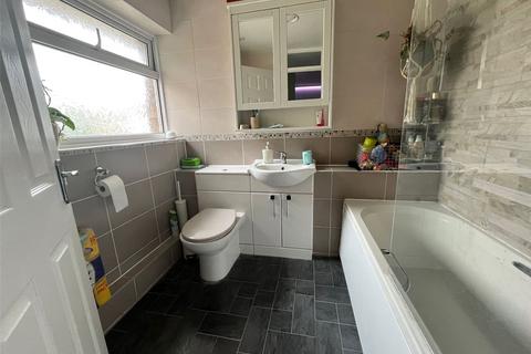 50 Mackenzie Way, Gravesend, DA12 5UB