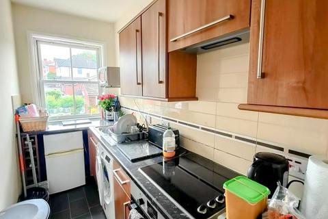 1 bedroom flat for sale, Wylds Lane, Worcester WR5