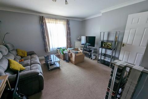 1 bedroom apartment to rent, Mayford Green, Woking GU22