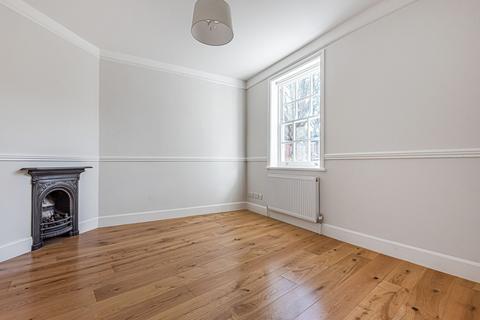 3 bedroom terraced house to rent, Denny Crescent, London, SE11