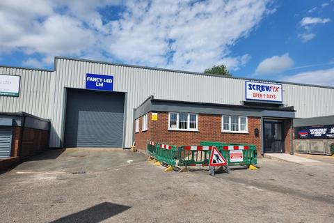 Industrial unit to rent, Units B4 and C3, Sneyd Hill Industrial Estate, Sneyd Hill, Stoke-on-Trent, ST6 2EB