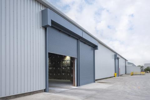 Industrial unit to rent, Grangemouth FK3