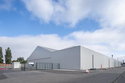 Industrial unit to rent, Grangemouth FK3