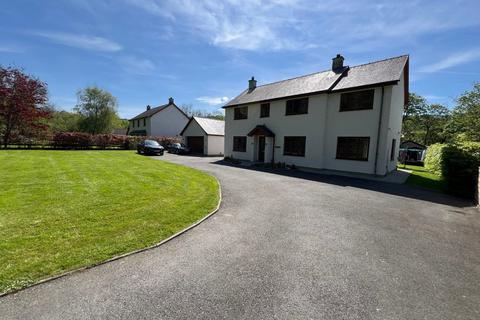 4 bedroom detached house for sale, Heol Y Commins, Aberaeron, SA46