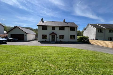 4 bedroom detached house for sale, Heol Y Commins, Aberaeron, SA46