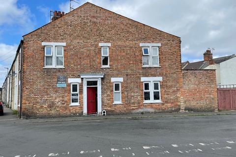 4 bedroom end of terrace house for sale, Langham Street, King's Lynn, Norfolk, PE30