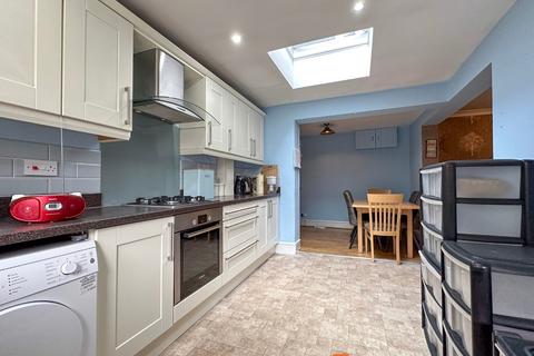 2 bedroom cottage for sale, Lovers Lane, Newark NG24