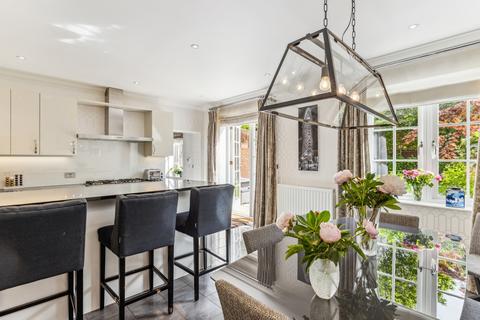 5 bedroom end of terrace house for sale, Arcadian Place, London, SW18