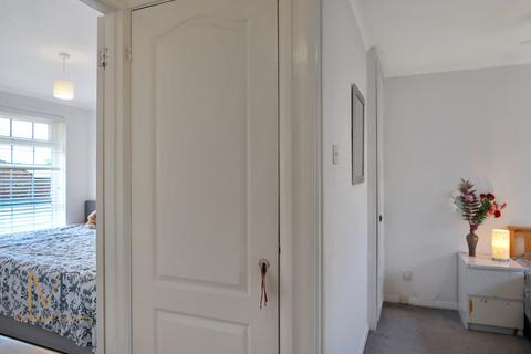 44 Cherrywood Drive, Northfleet, Gravesend, DA11 8PL