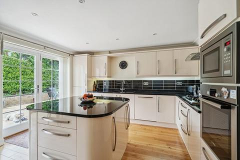 4 bedroom semi-detached house for sale, The Chase, Pinner