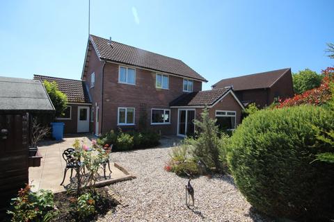 4 bedroom detached house for sale, Steeple Close, Poole, Dorset, BH17