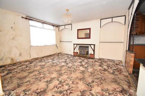 3 bedroom terraced house for sale, Hunter Hill Road, Halifax, West Yorkshire, HX2 8SZ