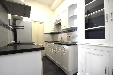 1 bedroom flat to rent, John Street, Ryde PO33
