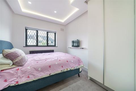 5 bedroom detached house to rent, Forestdale, Southgate, London, N14