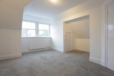 1 bedroom apartment to rent, Killieser Avenue, London