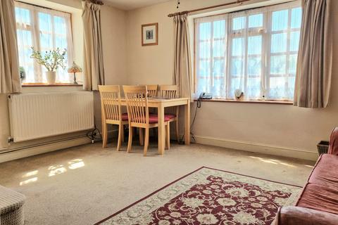 2 bedroom end of terrace house for sale, Church Lane, Ryde PO33