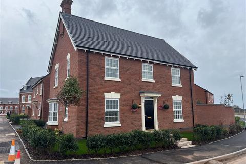 4 bedroom detached house for sale, Barley Crescent, Tamworth, Staffordshire, B79 0GD