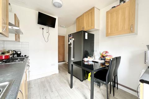 House share to rent, Chichester Road, Edmonton, N9