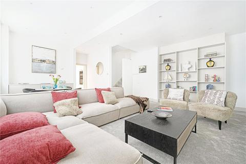 3 bedroom apartment to rent, Portland Place, London, W1B