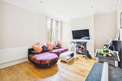 11 Nower Hill, Pinner, HA5 5QR