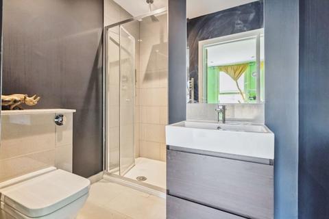 11 Nower Hill, Pinner, HA5 5QR