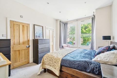 11 Nower Hill, Pinner, HA5 5QR