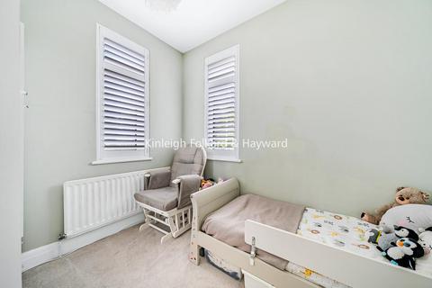 25 Woodside Avenue, Chislehurst, BR7 6BX