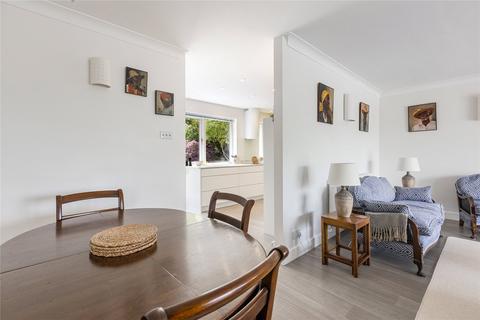 1 Beadon Drive, Salcombe, TQ8 8NU