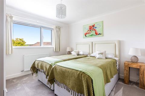 1 Beadon Drive, Salcombe, TQ8 8NU