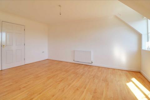 2 bedroom flat to rent, Norwich Road, Bournemouth BH2