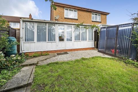34 Applewood Drive, Gonerby Hill Foot, Grantham, NG31 8QN