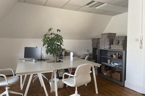 Office to rent, Glasgow G2